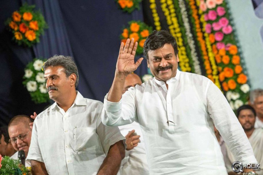 Allu-Ramalingaiah-Award-to-Paruchuri-Brothers